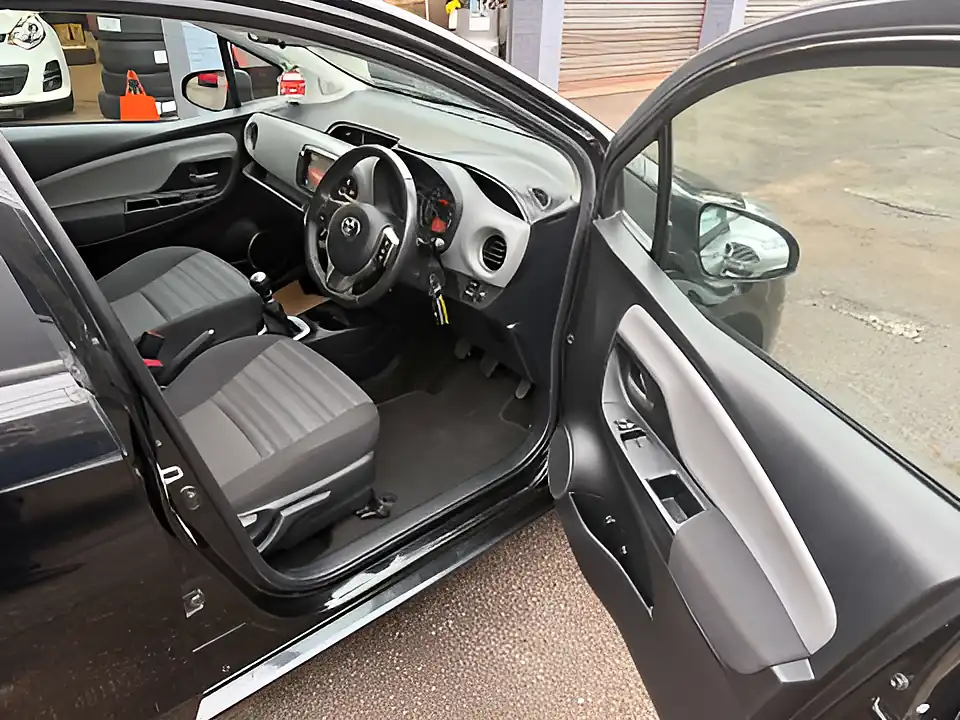 Used 2016 Toyota Yaris Icon Black - Interior and Exterior details 13