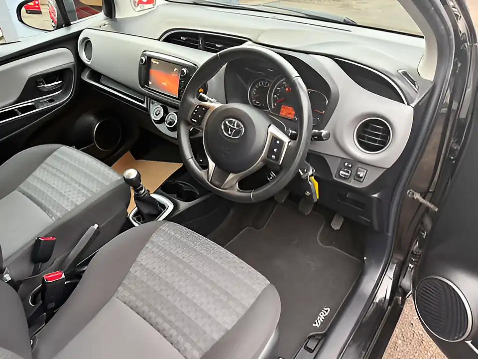 Used 2016 Toyota Yaris Icon Black - Interior and Exterior details 15
