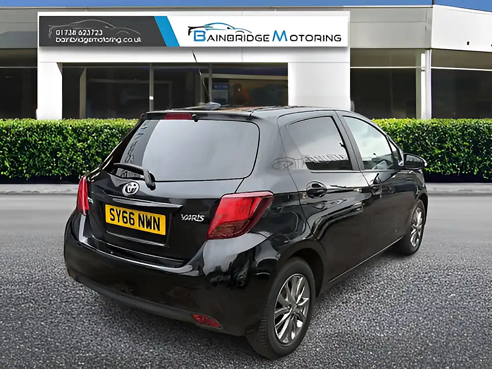 Used 2016 Toyota Yaris Icon Black - Interior and Exterior details 3
