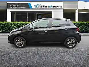 Used 2016 Toyota Yaris Icon Black - Interior and Exterior details 6