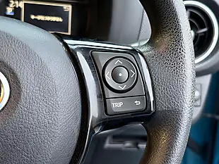 Used 2016 Toyota Yaris Icon Blue - Interior and Exterior details 16