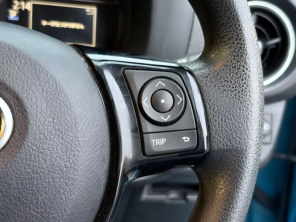 Used 2016 Toyota Yaris Icon Blue - Interior and Exterior details 16