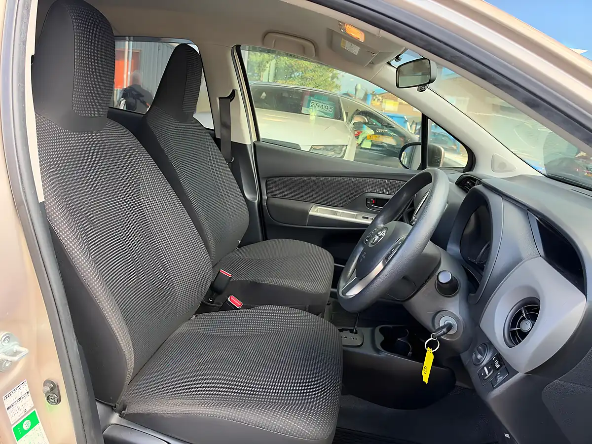 Used 2016 Toyota Yaris Icon Gold - Interior and Exterior details 13