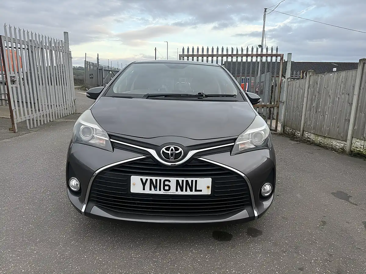 Used 2016 Toyota Yaris Icon Grey - Interior and Exterior details 2