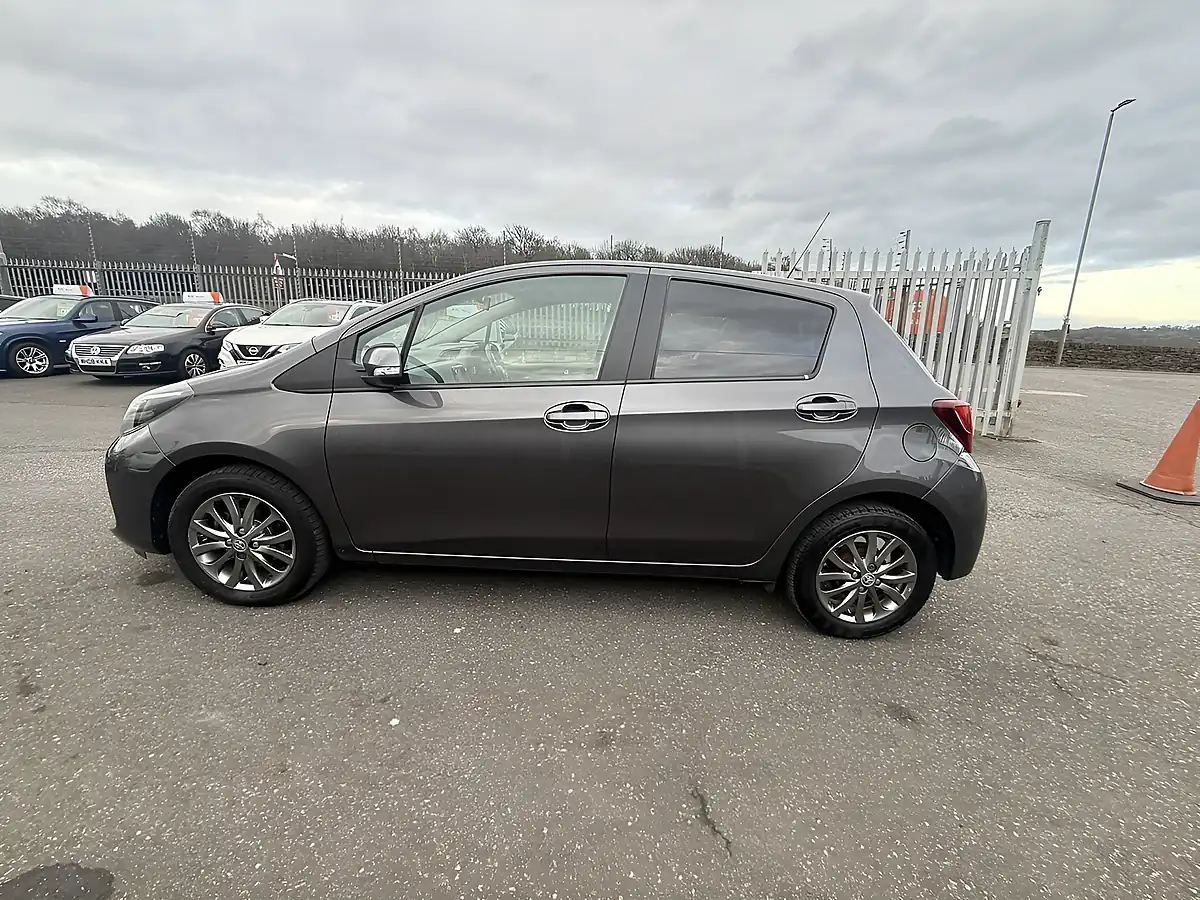 Used 2016 Toyota Yaris Icon Grey - Interior and Exterior details 6