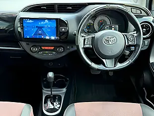 Used 2016 Toyota Yaris Icon Grey - Interior and Exterior details 11