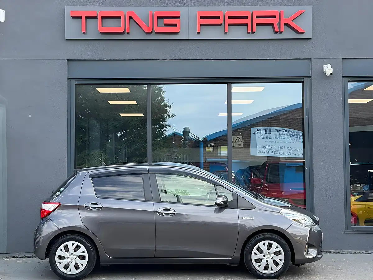 Used 2016 Toyota Yaris Icon Grey - Interior and Exterior details 2