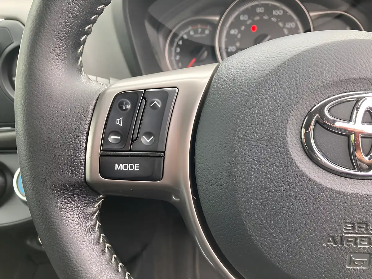 Used 2016 Toyota Yaris Icon Grey - Interior and Exterior details 16