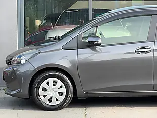 Used 2016 Toyota Yaris Icon Multidrive S Grey - Interior and Exterior details 11