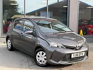 Used 2016 Toyota Yaris Icon Multidrive S Grey - Interior and Exterior details 2