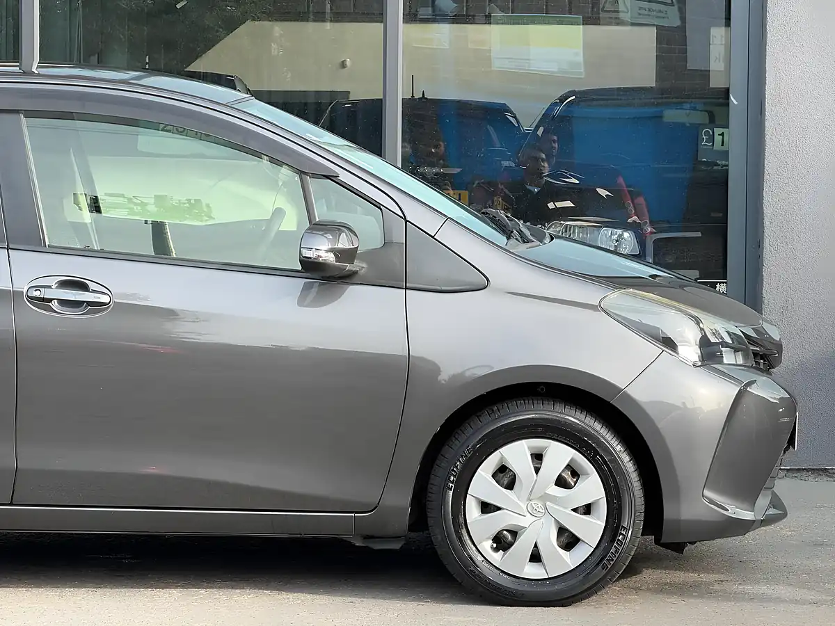 Used 2016 Toyota Yaris Icon Multidrive S Grey - Interior and Exterior details 9