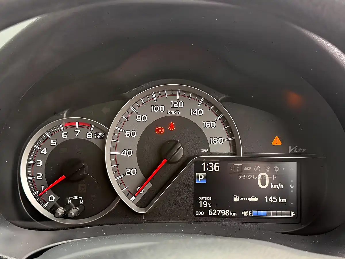 Used 2016 Toyota Yaris Icon Multidrive S Orange - Interior and Exterior details 15