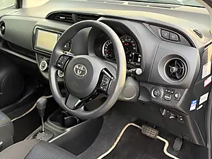 Used 2016 Toyota Yaris Icon Multidrive S Purple - Interior and Exterior details 13