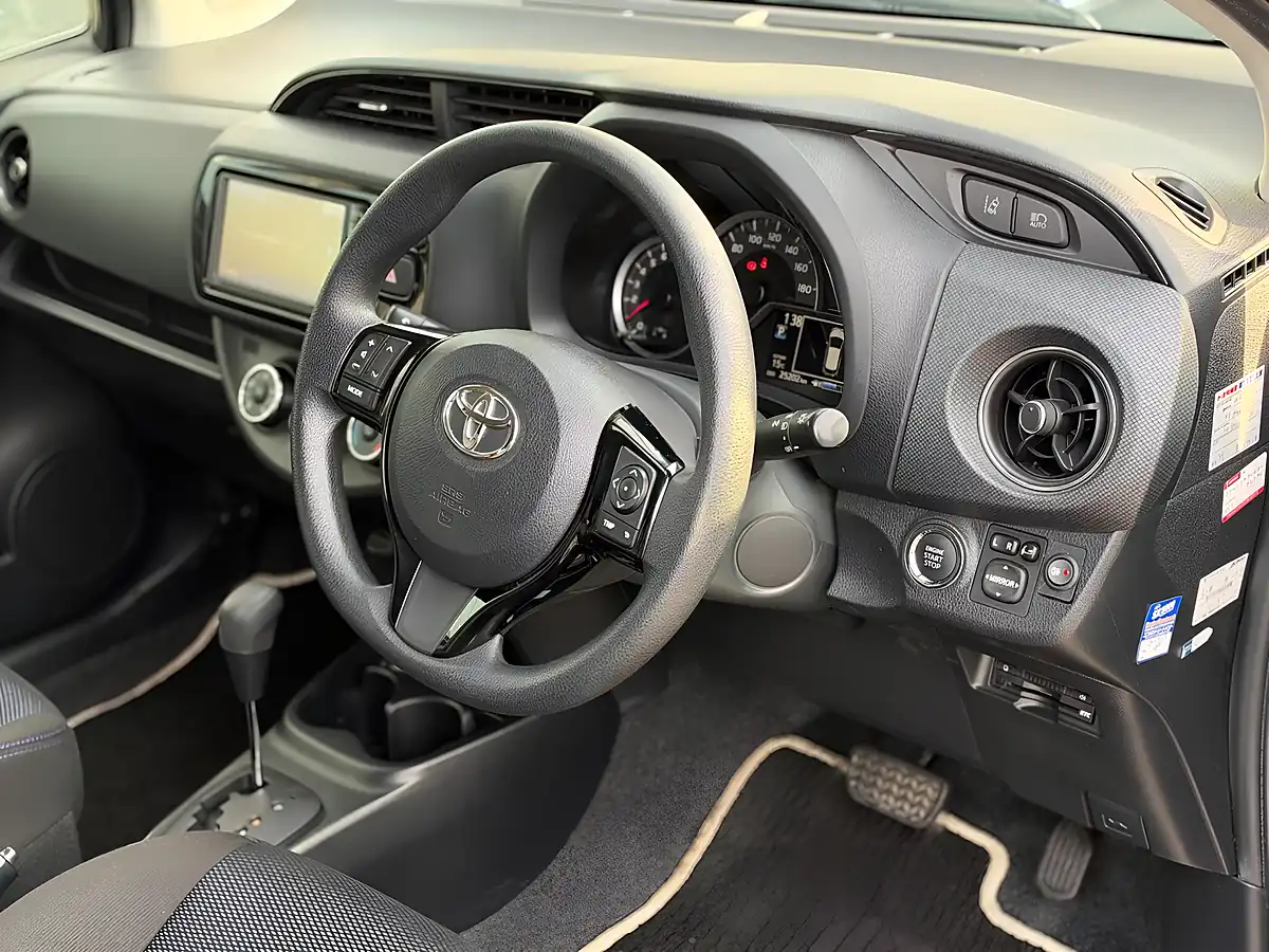Used 2016 Toyota Yaris Icon Multidrive S Purple - Interior and Exterior details 13