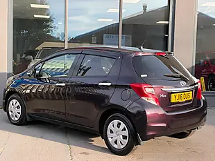 Used 2016 Toyota Yaris Icon Multidrive S Purple - Interior and Exterior details 6