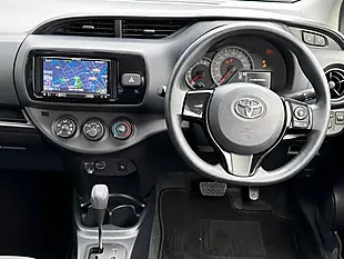 Used 2016 Toyota Yaris Icon Multidrive S Silver - Interior and Exterior details 12