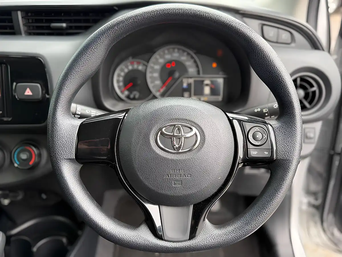 Used 2016 Toyota Yaris Icon Multidrive S Silver - Interior and Exterior details 16