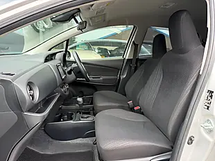 Used 2016 Toyota Yaris Icon Multidrive S Silver - Interior and Exterior details 4