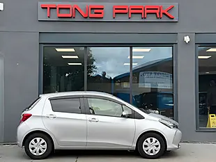 Used 2016 Toyota Yaris Icon Multidrive S Silver - Interior and Exterior details 7