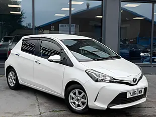 Used 2016 Toyota Yaris Icon Multidrive S White - Interior and Exterior details 2