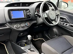 Used 2016 Toyota Yaris Icon Multidrive S White - Interior and Exterior details 3