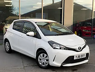 Used 2016 Toyota Yaris Icon Multidrive S White - Interior and Exterior details 2