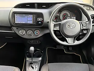 Used 2016 Toyota Yaris Icon Multidrive S White - Interior and Exterior details 3