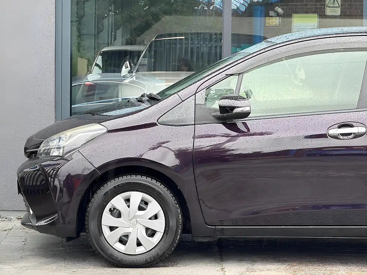 Used 2016 Toyota Yaris Icon Purple - Interior and Exterior details 11