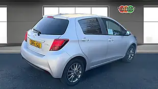 Used 2016 Toyota Yaris Icon Silver - Interior and Exterior details 17
