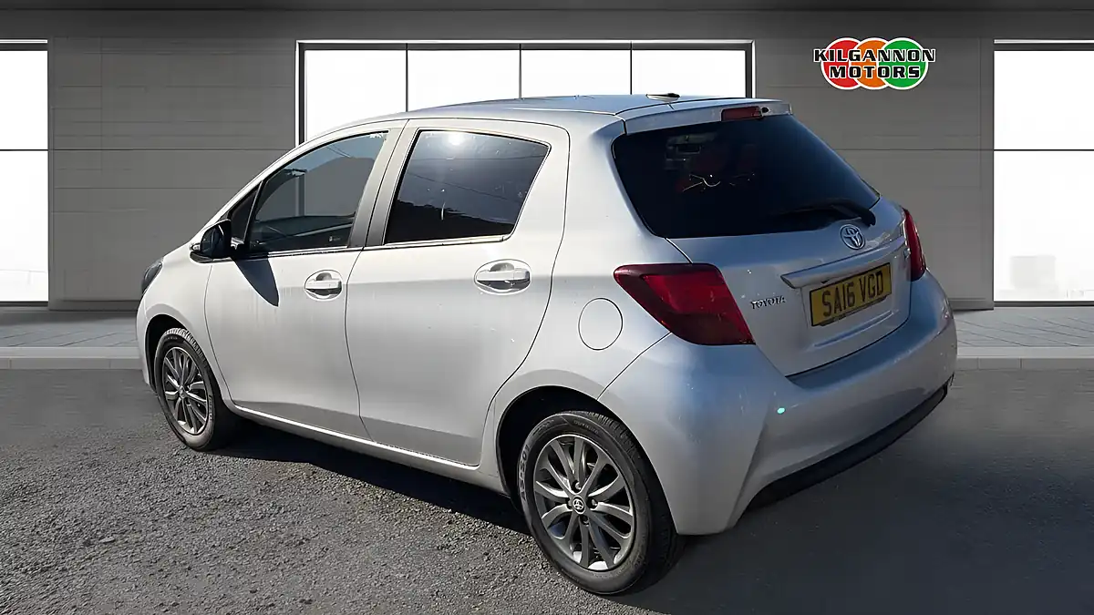 Used 2016 Toyota Yaris Icon Silver - Interior and Exterior details 2