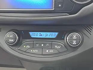 Used 2016 Toyota Yaris Icon Silver - Interior and Exterior details 15