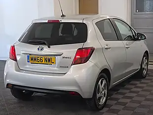 Used 2016 Toyota Yaris Icon Silver - Interior and Exterior details 4