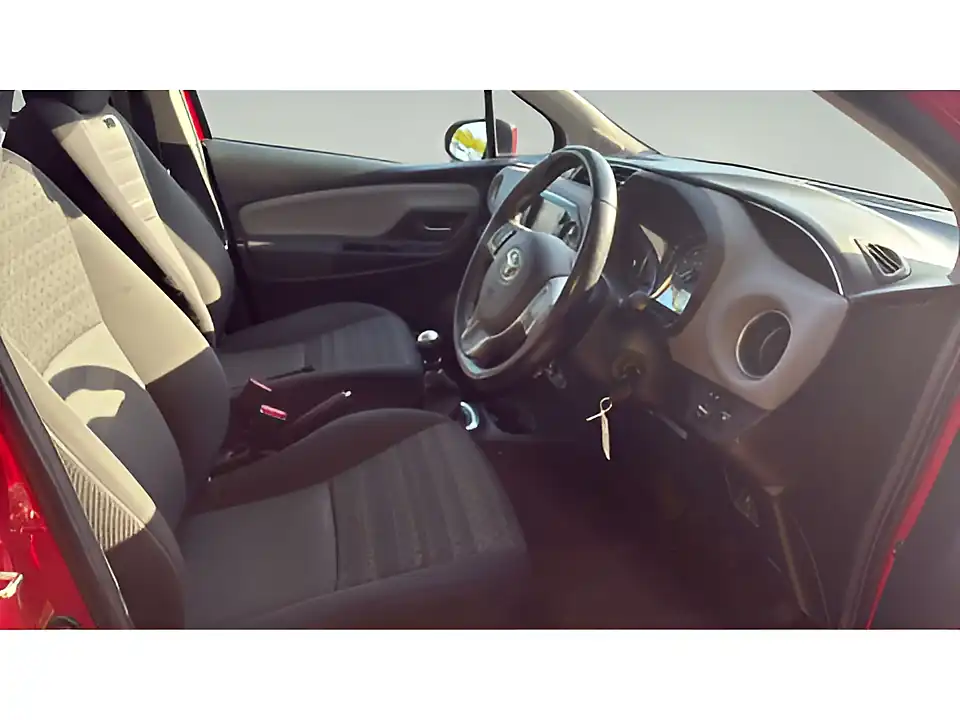 Used 2016 Toyota Yaris Icon Tss Chili Red - Interior and Exterior details 6