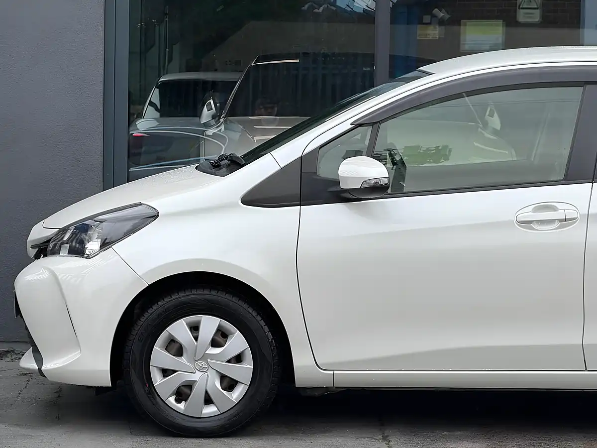 Used 2016 Toyota Yaris Icon White - Interior and Exterior details 11