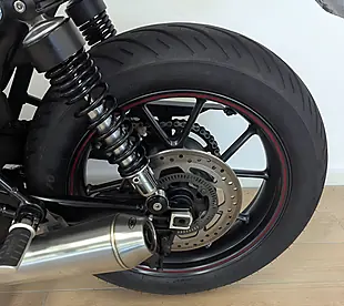 Used 2016 Triumph Street Twin Red - Interior and Exterior details 10