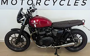 Used 2016 Triumph Street Twin Red - Interior and Exterior details 8