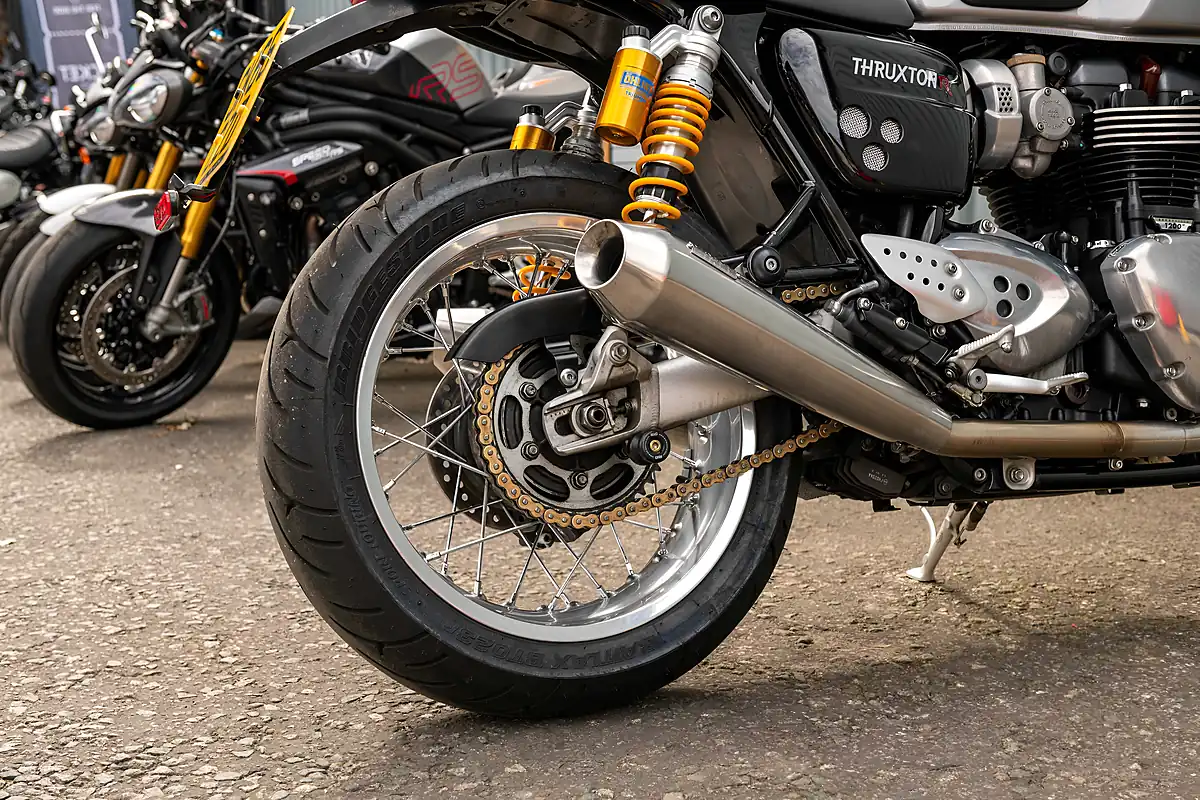 Used 2016 Triumph Thruxton 1200 R Track Racer Silver Ice - Interior and Exterior details 12