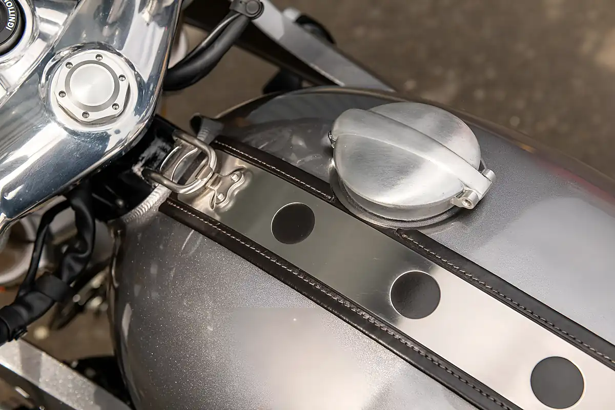 Used 2016 Triumph Thruxton 1200 R Track Racer Silver Ice - Interior and Exterior details 16