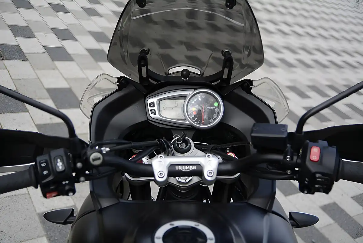 Used 2016 Triumph Tiger Sport Black - Interior and Exterior details 12