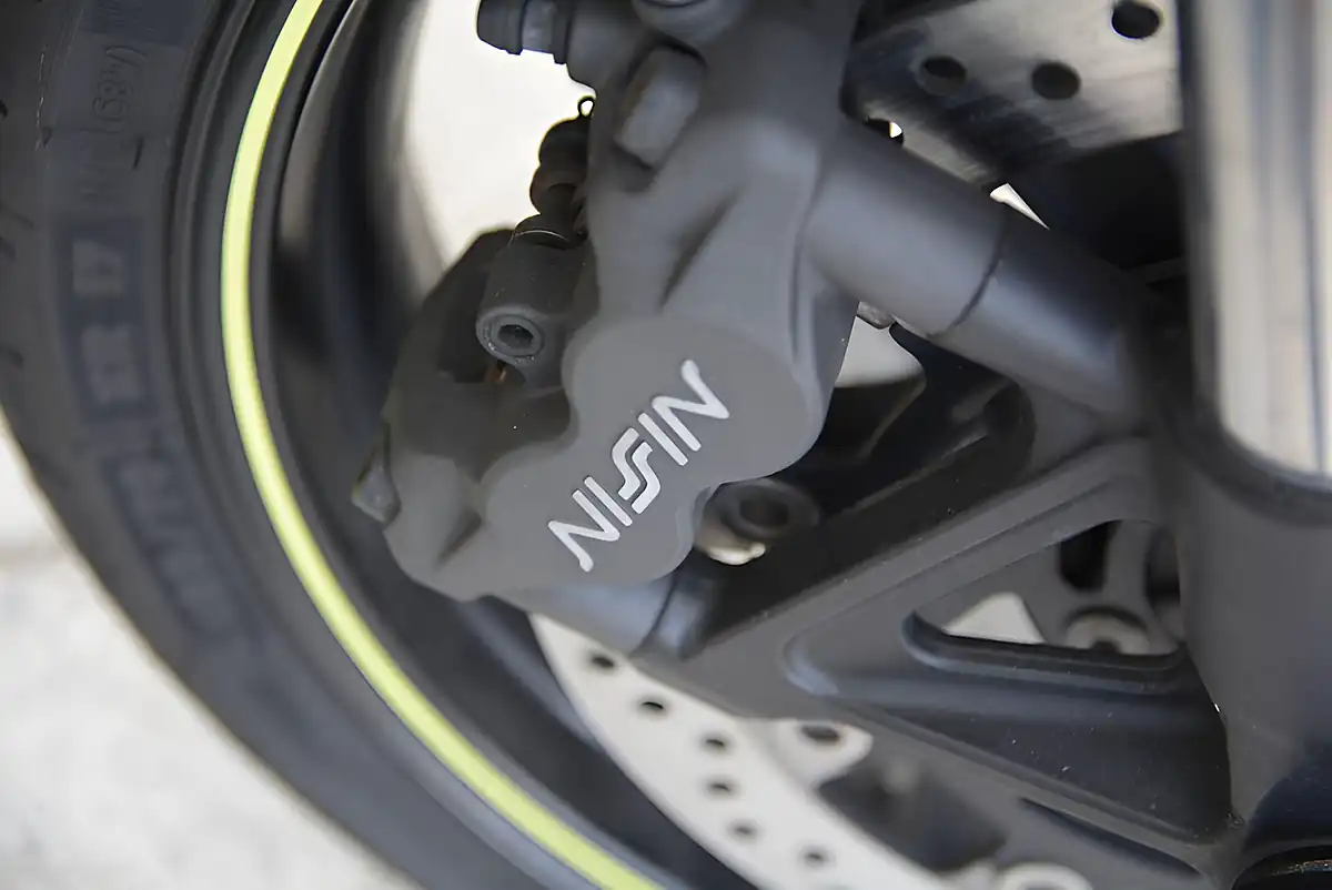 Used 2016 Triumph Tiger Sport Black - Interior and Exterior details 7