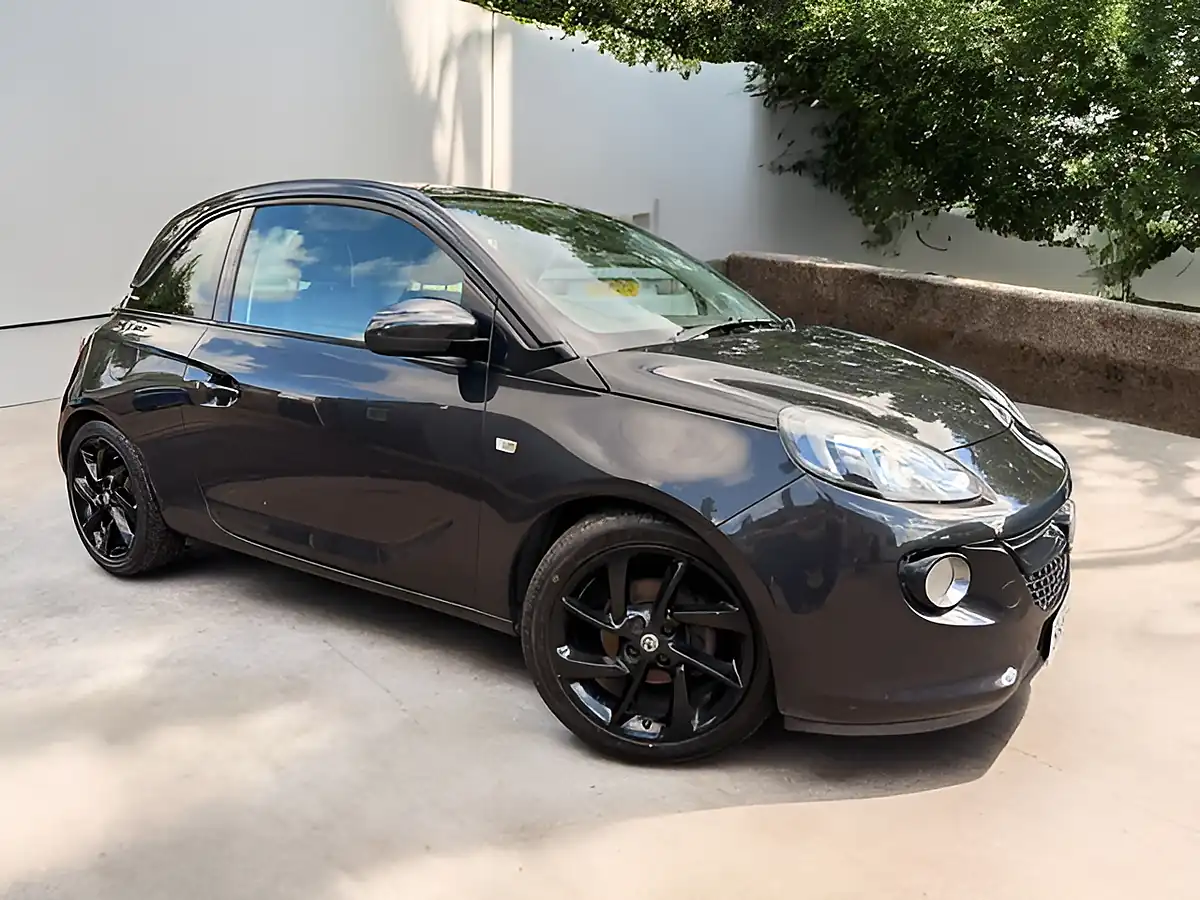 Used 2016 Vauxhall Adam Energised Black - Front View