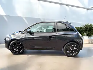 Used 2016 Vauxhall Adam Energised Black - Interior and Exterior details 3