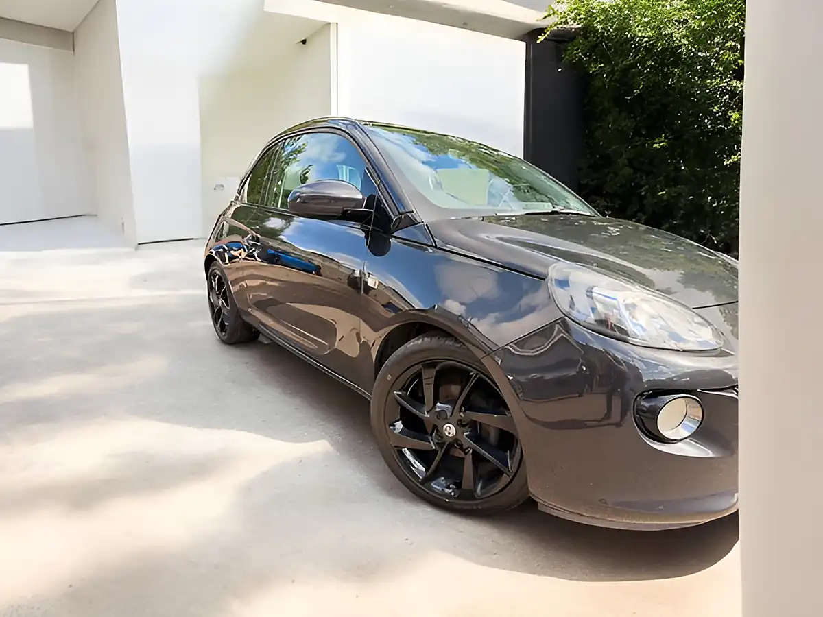 Used 2016 Vauxhall Adam Energised Black - Interior and Exterior details 5