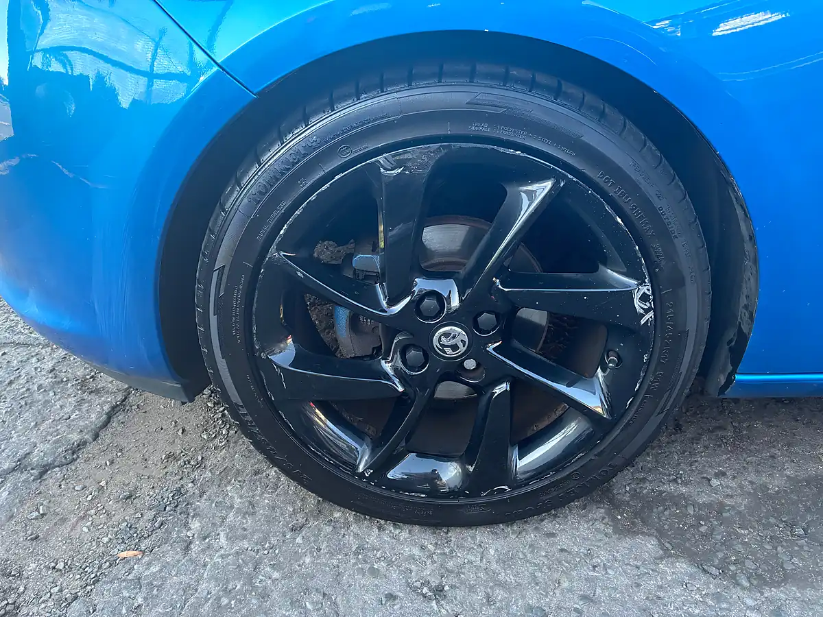 Used 2016 Vauxhall Adam Energised Blue - Interior and Exterior details 11