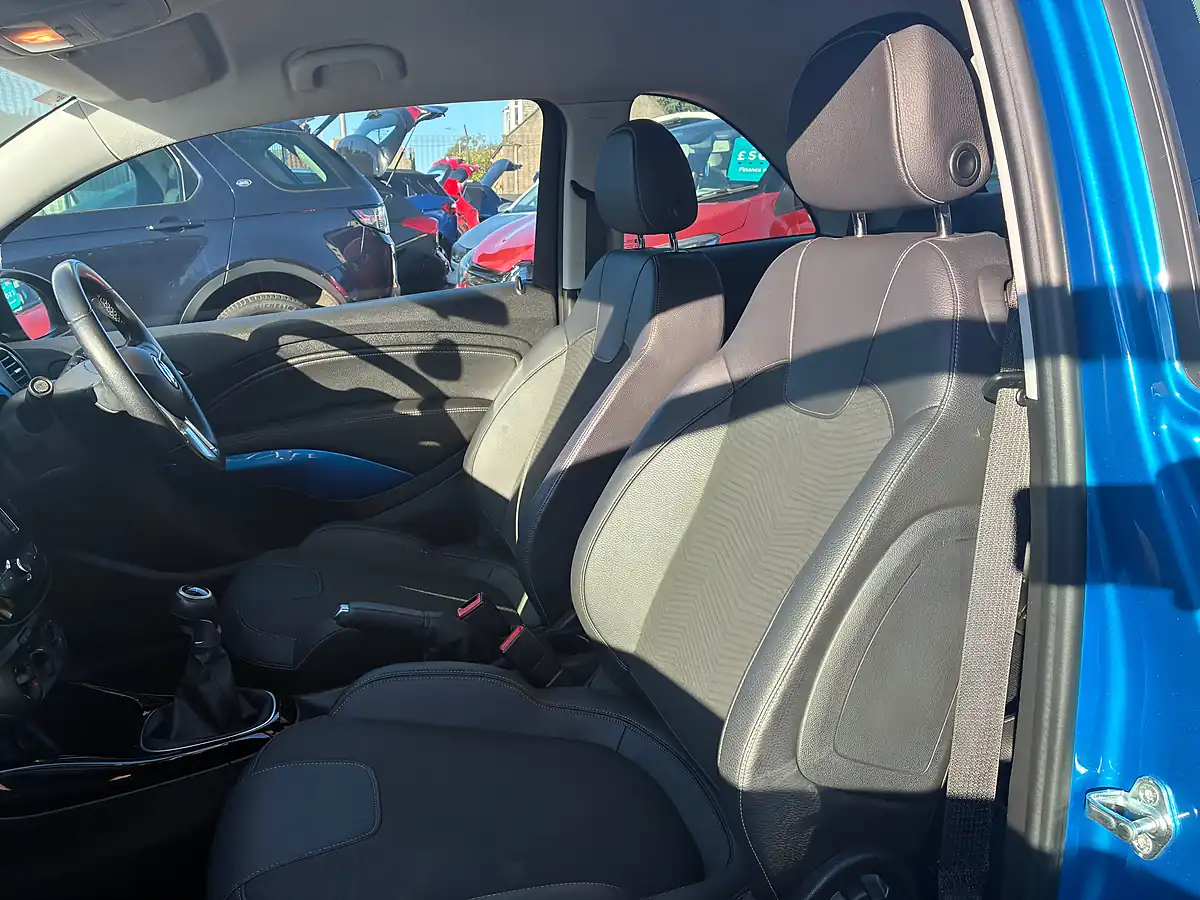 Used 2016 Vauxhall Adam Energised Blue - Interior and Exterior details 20