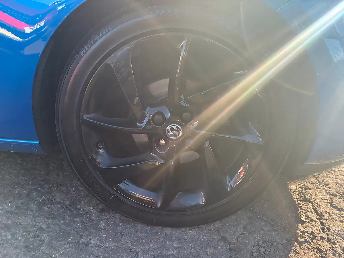 Used 2016 Vauxhall Adam Energised Blue - Interior and Exterior details 9