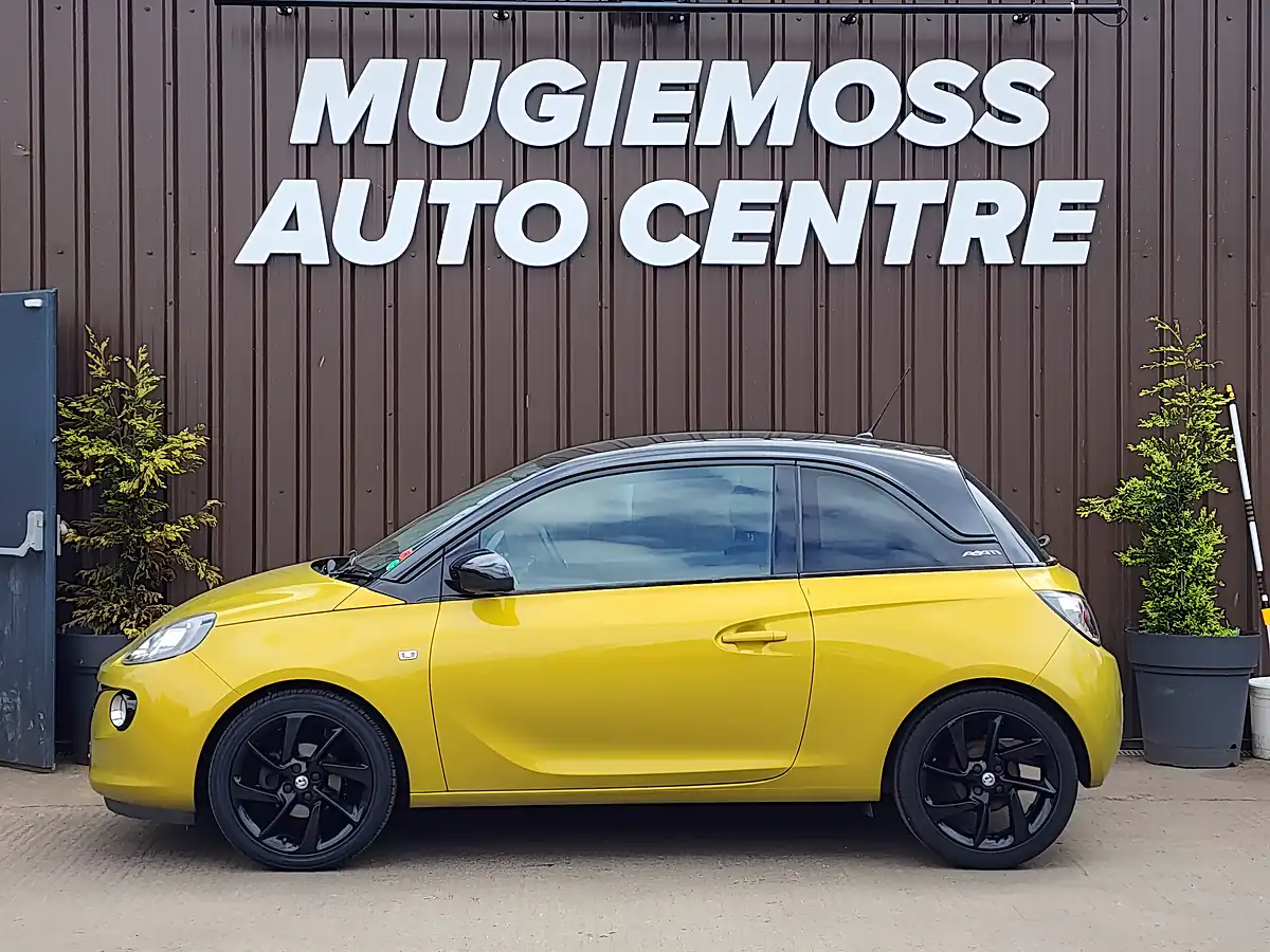 Used 2016 Vauxhall Adam Energised Gold - Interior and Exterior details 3