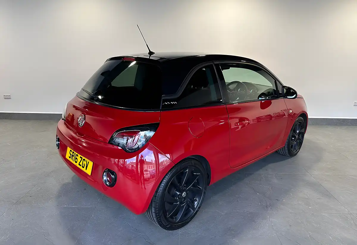 Used 2016 Vauxhall Adam Energised Red - Interior and Exterior details 3