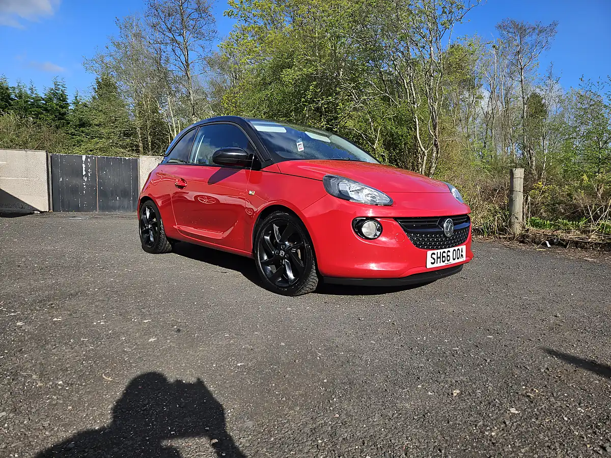 Used 2016 Vauxhall Adam Energised Red - Interior and Exterior details 2