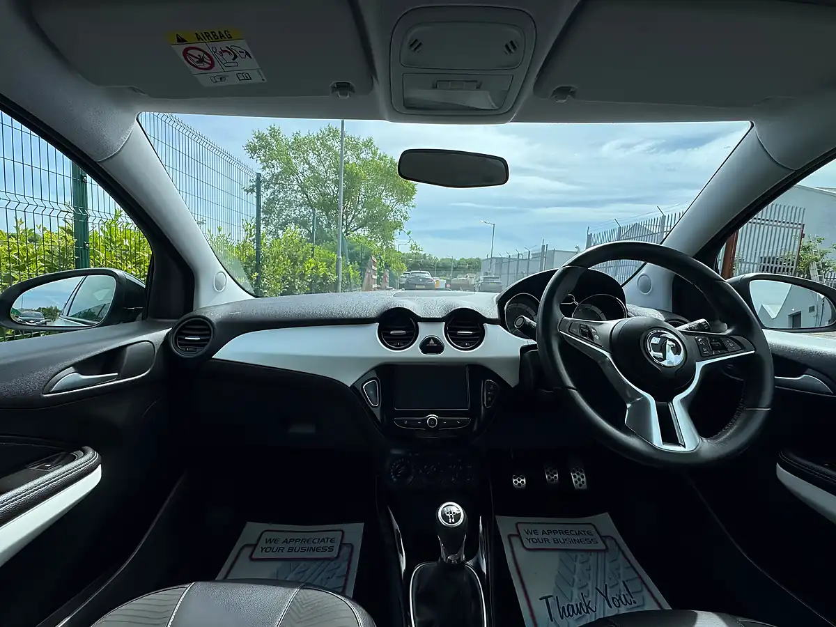 Used 2016 Vauxhall Adam Energised White - Interior and Exterior details 6